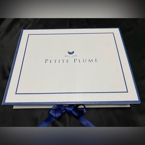 Petite Plume Box